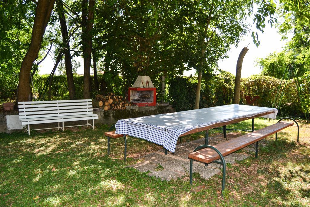 Agriturismo Ca' La Pergola Lugagnano Eksteriør billede