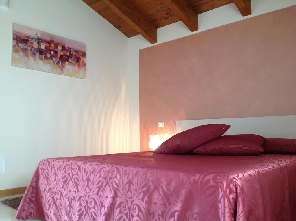 Agriturismo Ca' La Pergola Lugagnano Værelse billede