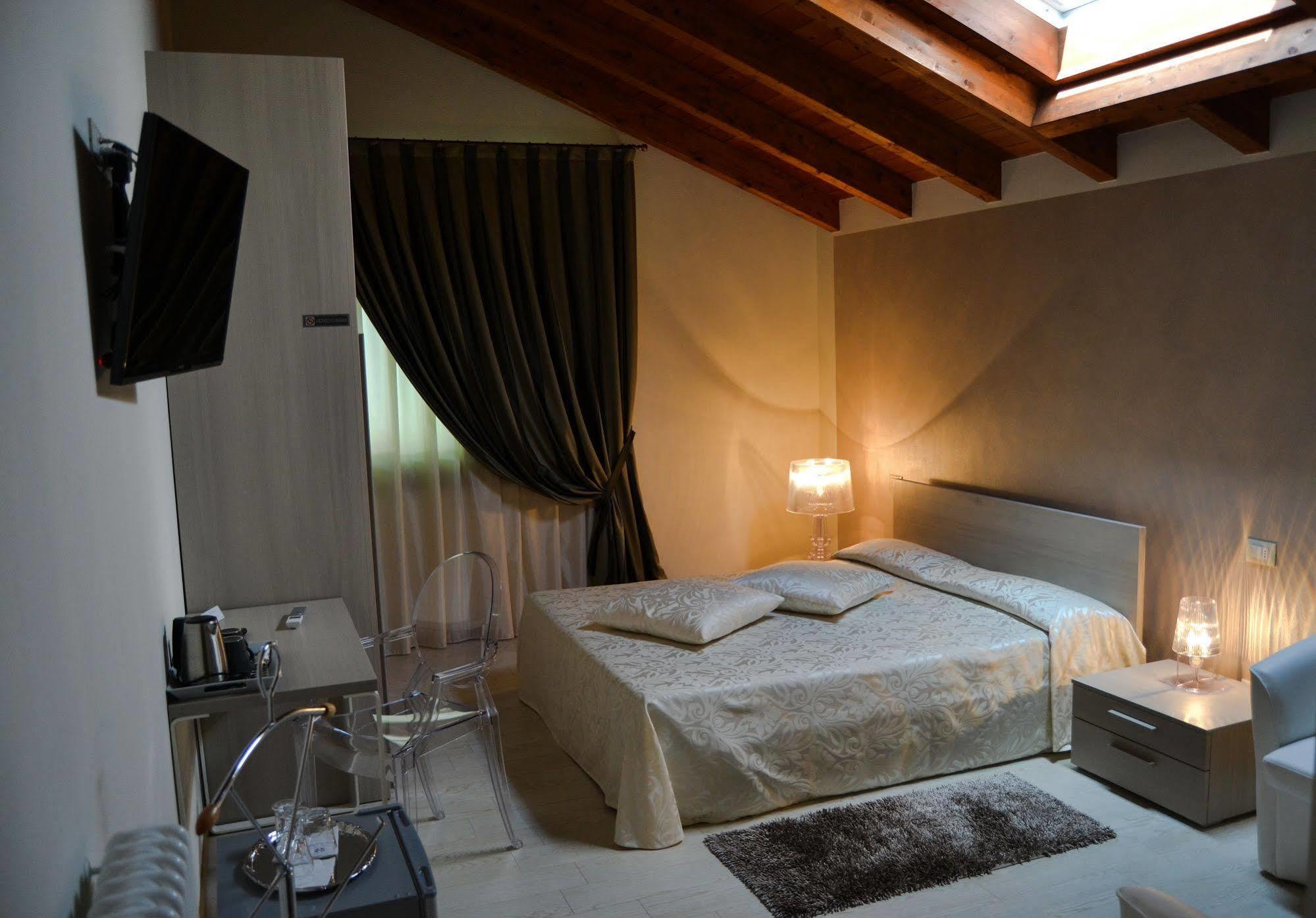 Agriturismo Ca' La Pergola Lugagnano Eksteriør billede